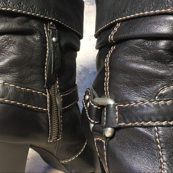 Fossil black leather harness ankle boot - Picture 8 of 15